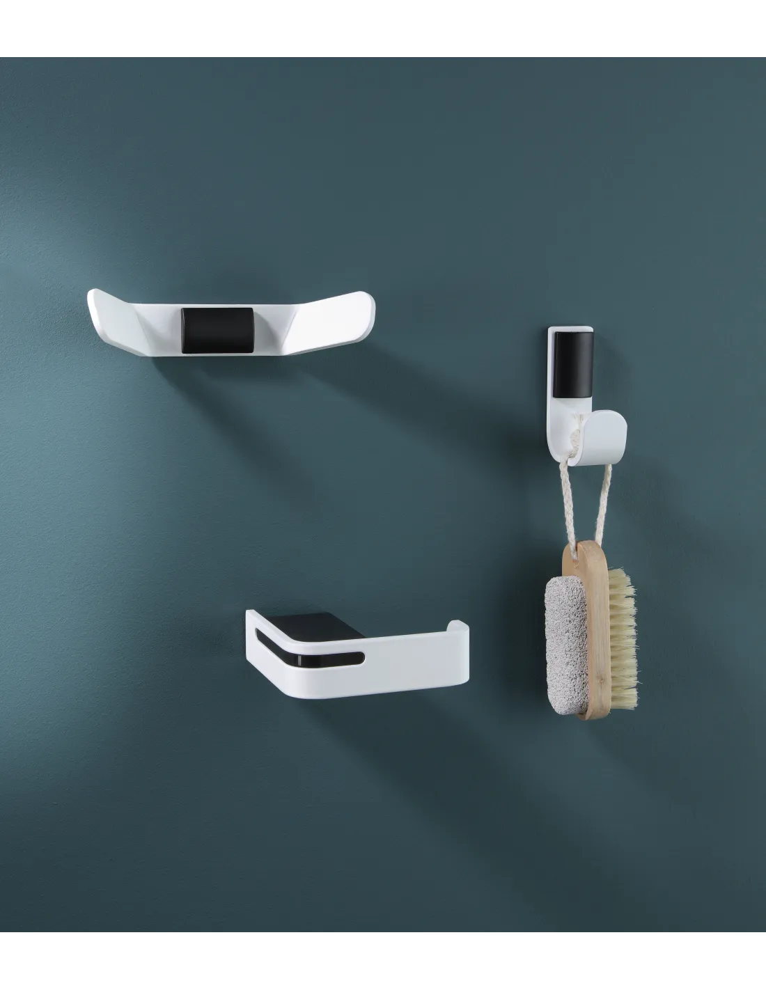 ALUR bathrobe hook